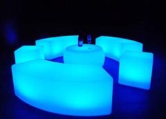 Snake-Benches-Cubes-and-Dome-Lounge-Table-1